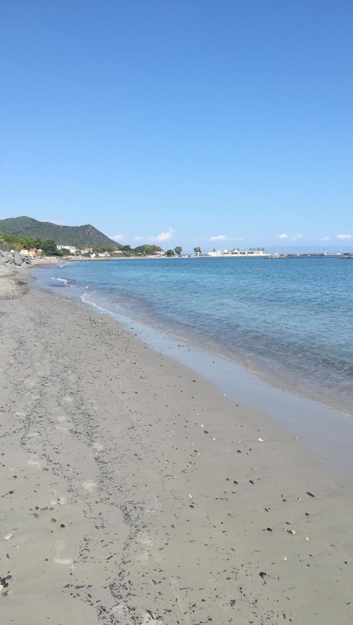 Villa Dolly Porto Columbu - Perd'E Sali 外观 照片